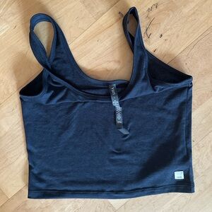 Vuori Dark Gray Fitted Sleeveless Crop Top